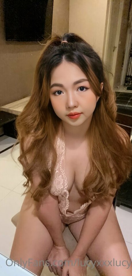 lucyxxxlucy porn actress images