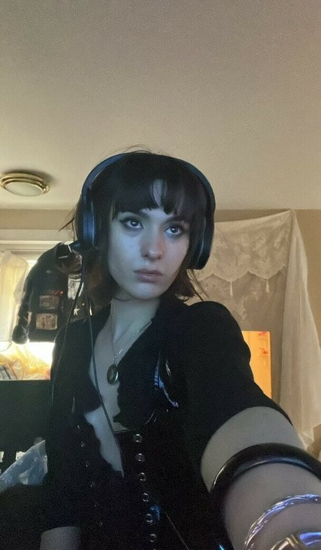 Dyremarxx model nudes picture