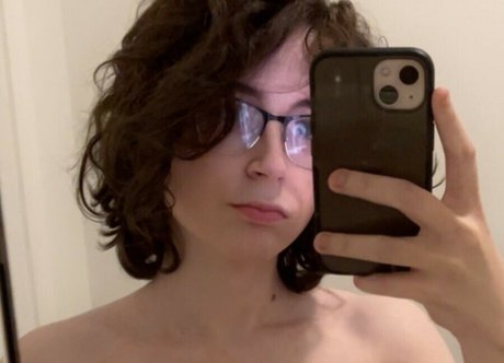 Bellafwee free star img