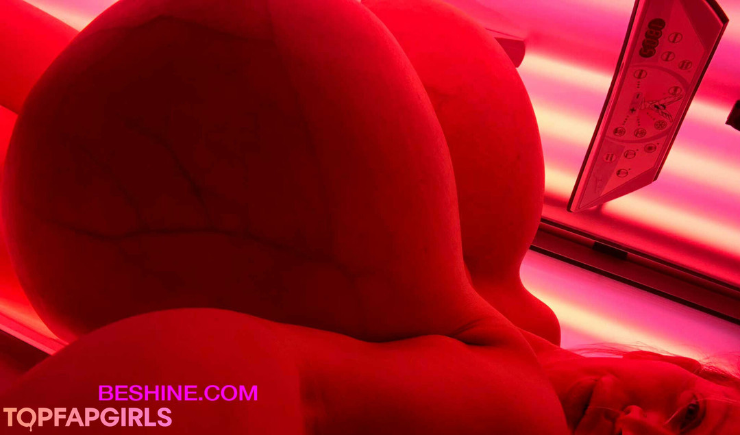 petite nude onlyfans top archive