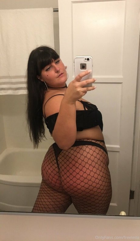 teen natural tits onlyfans sex picture