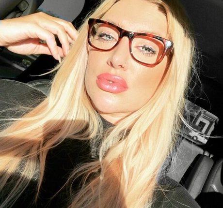 gloryhole princess onlyfans adult img