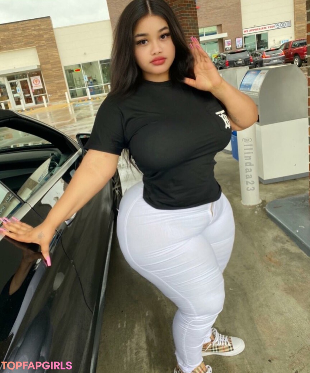 shemale handjob onlyfans adult galleries