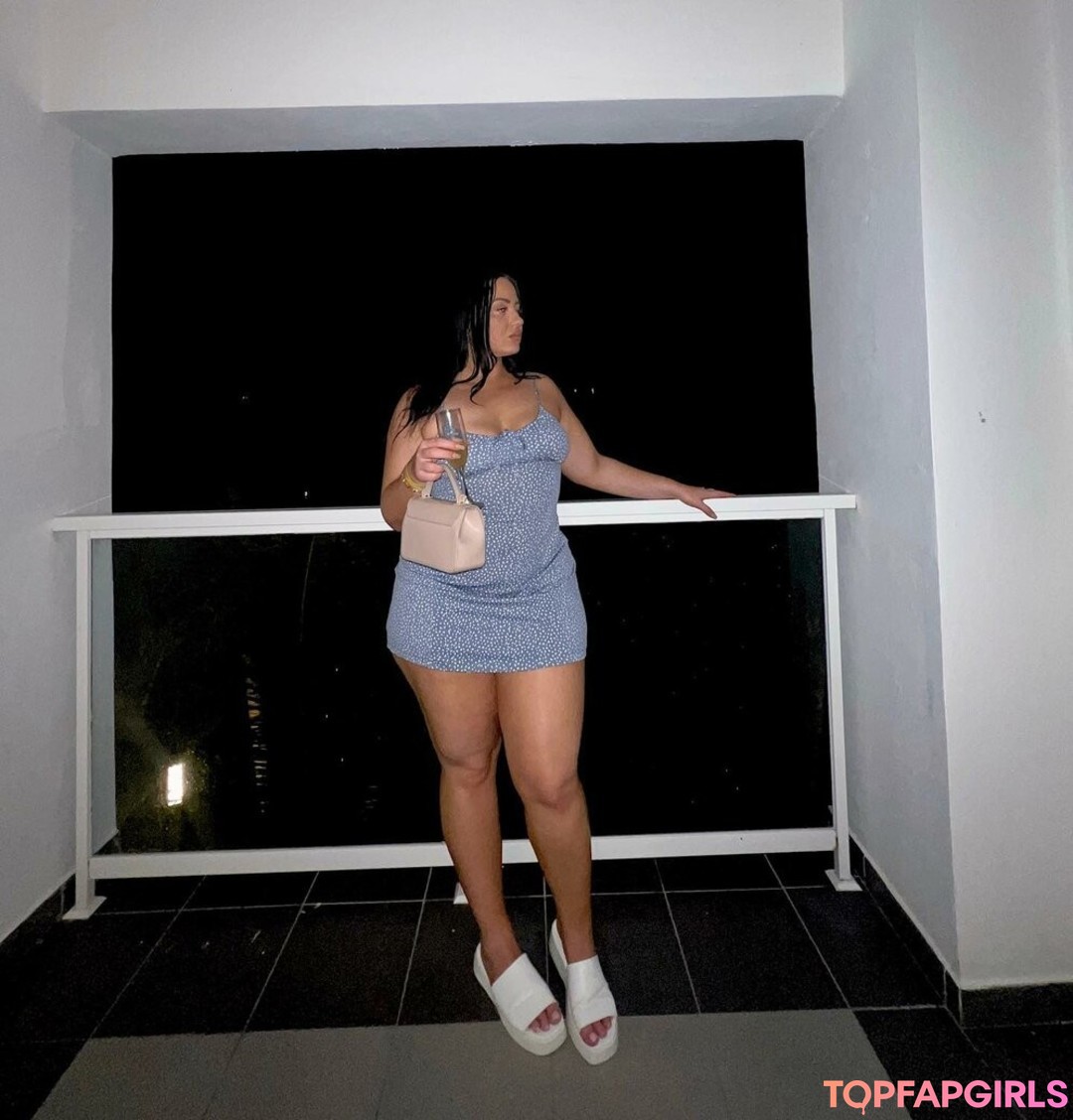 Anjadee model pics