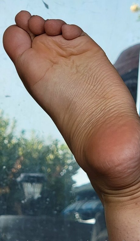 trins feetfree pornstar nudes photos