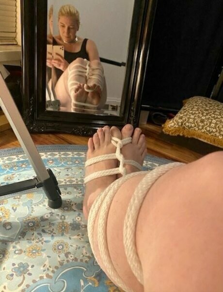 aussiebondagegirl top pornstar img