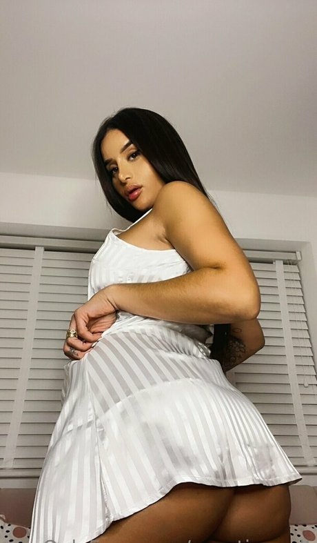 preetiyvault high quality actress photo