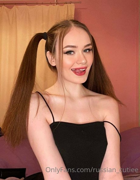 sisters onlyfans hot sexy photo