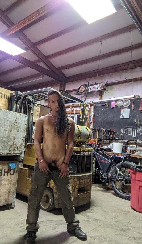 kinkyninjawolf adult model archive