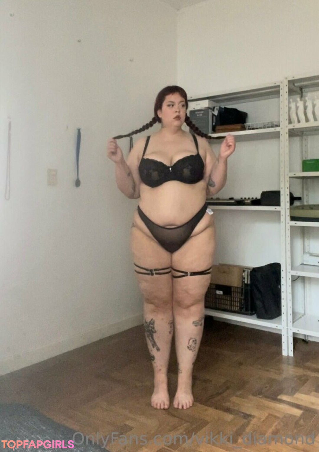 vikki diamond star adult pic