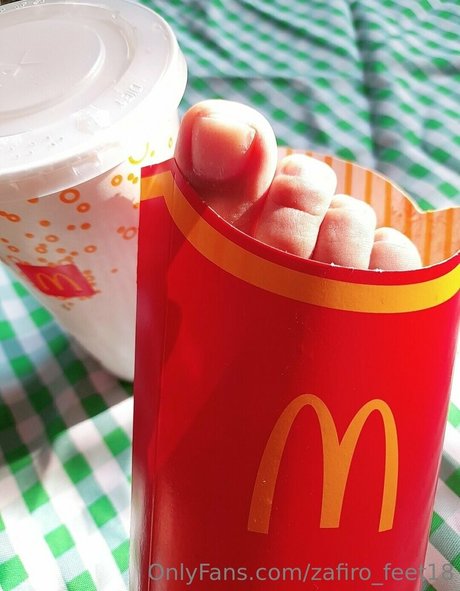 zafiro feet18 nudes star photo