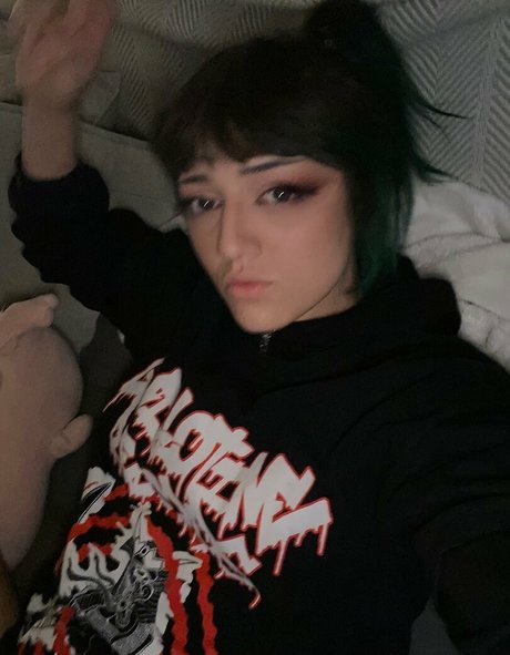 alvieonline pornstar art photos