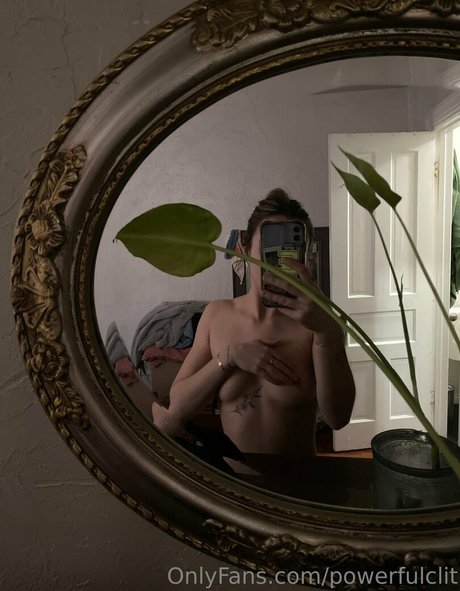 innocent onlyfans free photos