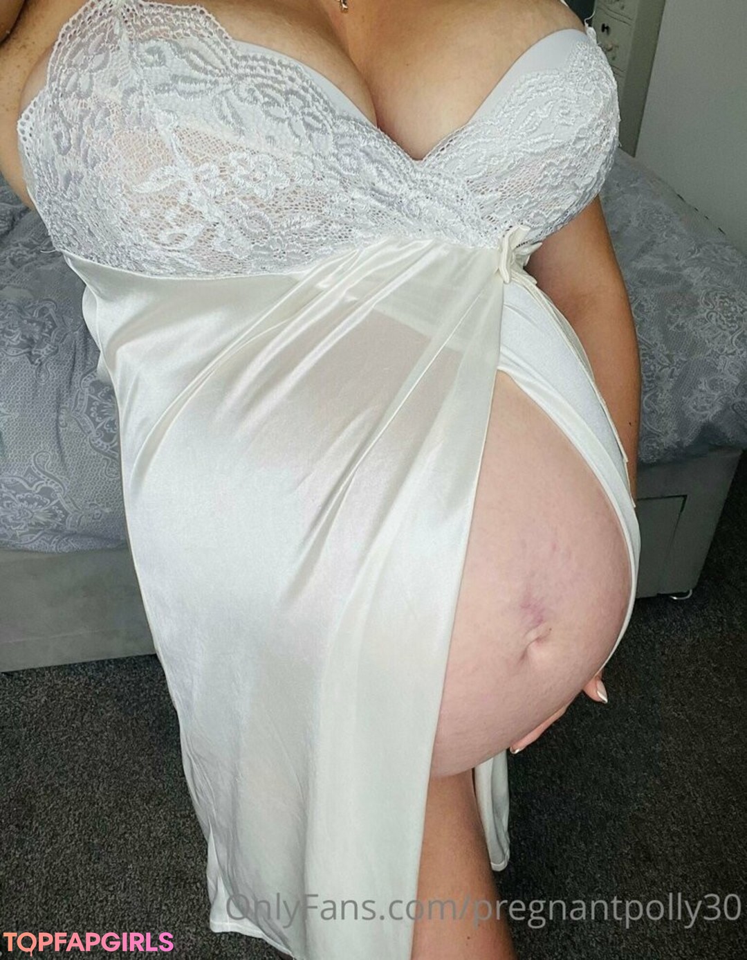 pregnantpolly30 exclusive model photo