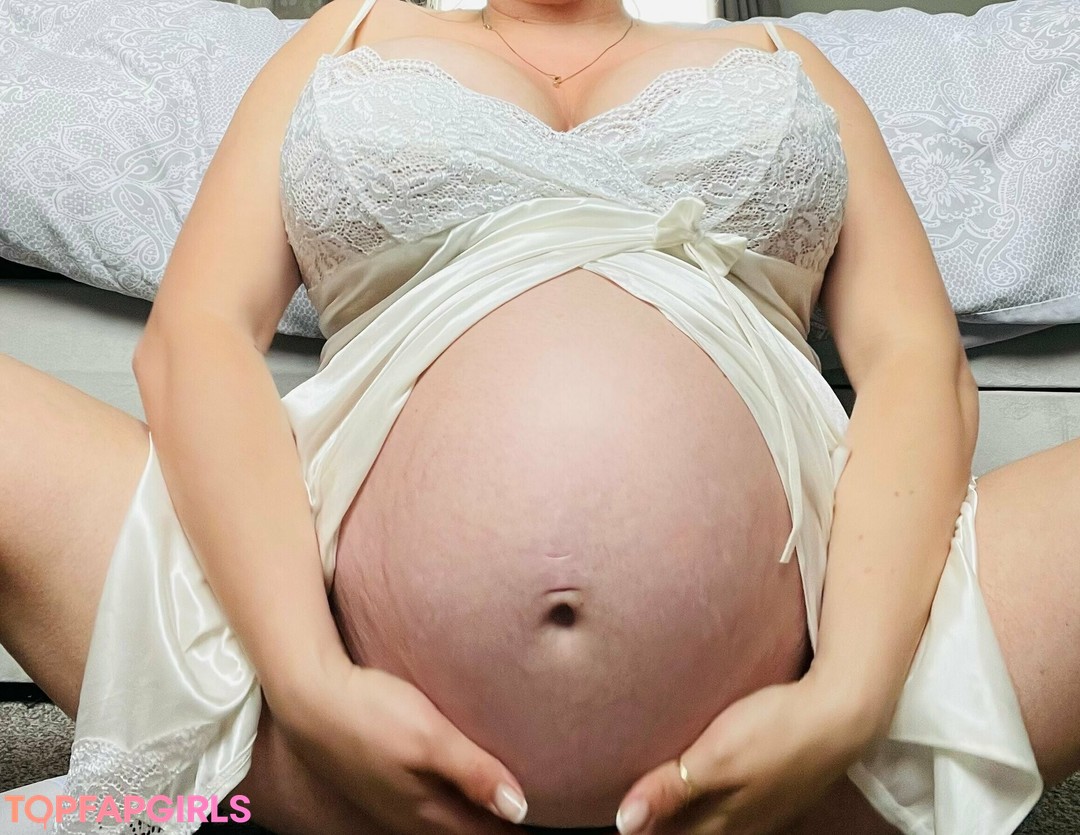 asian princess onlyfans nude image