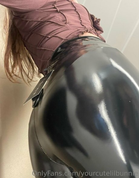 HotBunnieK star exclusive photos