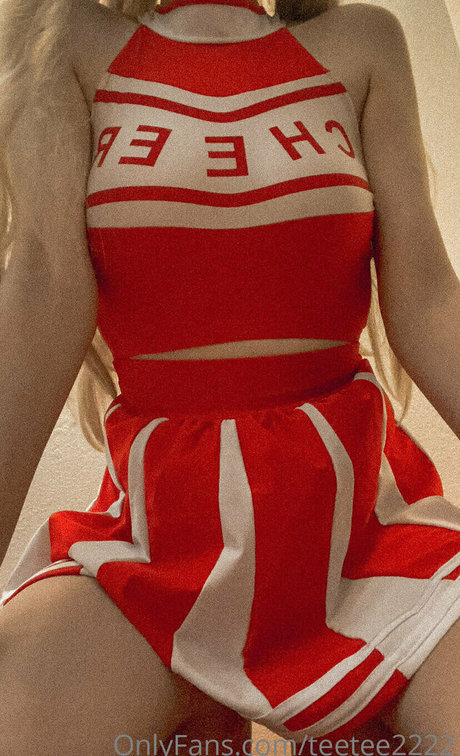 teetee2222 art model images