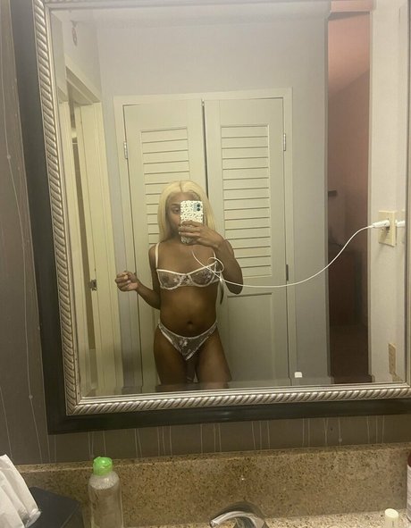 Princess Layla hd pornstar archive