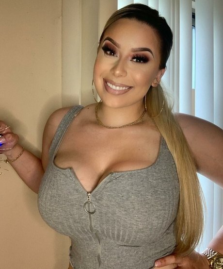 Blondiemami star adult pics