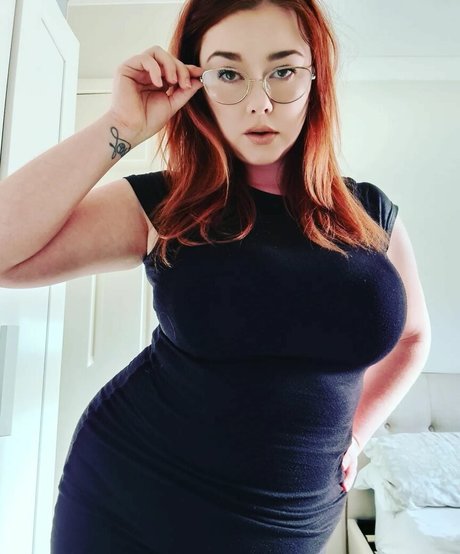 Ivy Wild star exclusive images