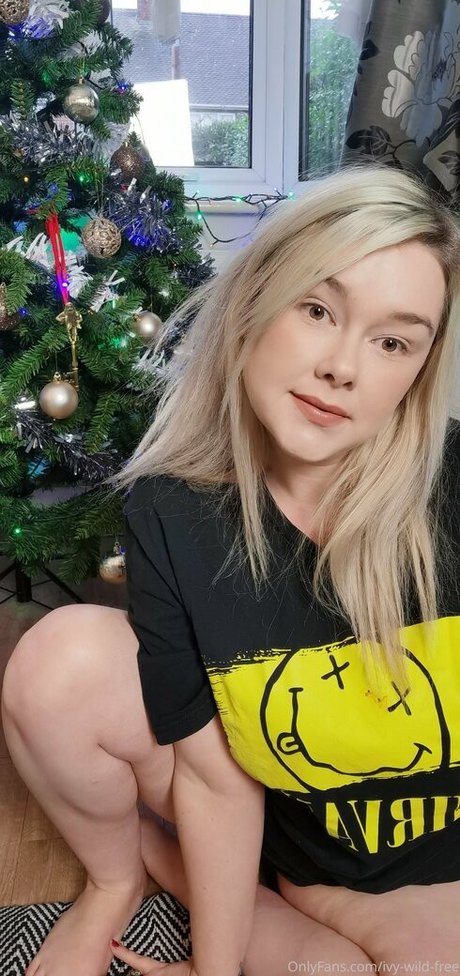 Ivy Wild model sexy img