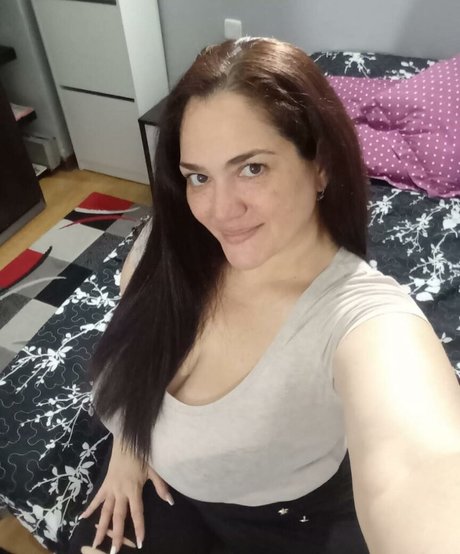 Patricia Curvy XXL xxx actress image