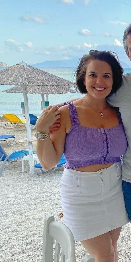 mature lingerie onlyfans beautiful photos