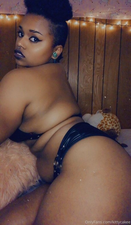 jewel kitten top profile image