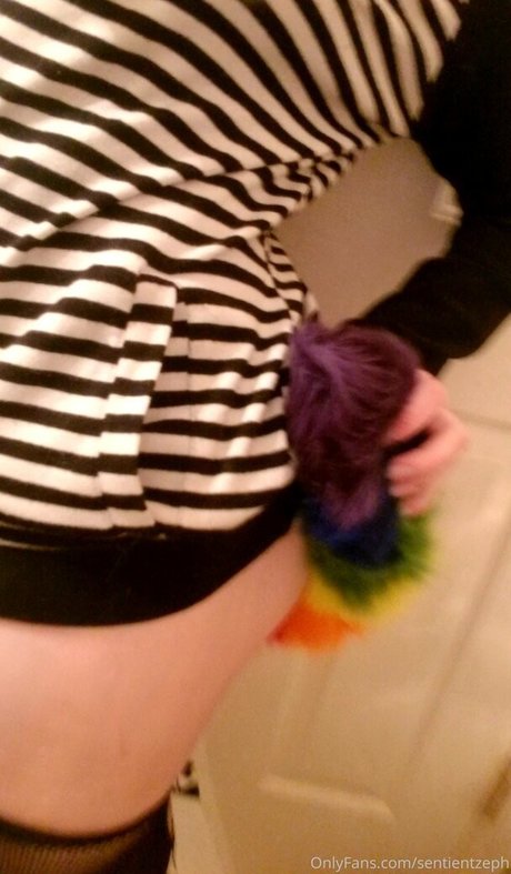 sentientzeph model beautiful pictures