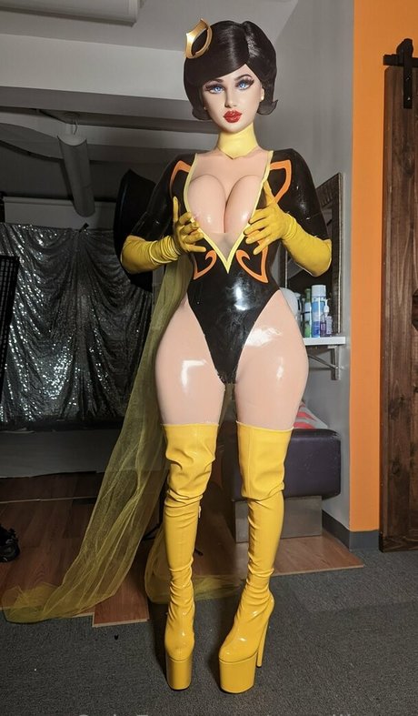 Paralllaxus pornographic star pic