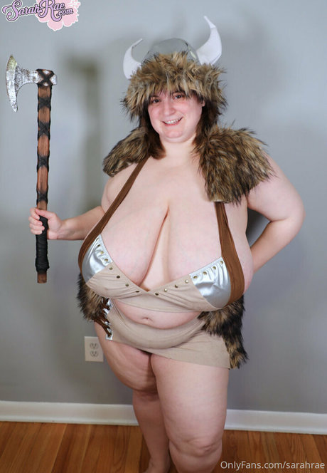 curvy lesbian onlyfans beautiful naked img