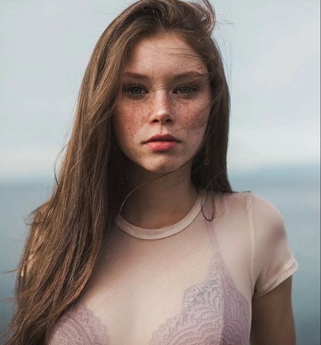 Lily Ana Alexander nudes pornstar image