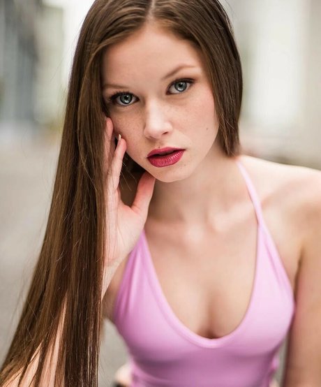 Lily Ana Alexander nudes star photo