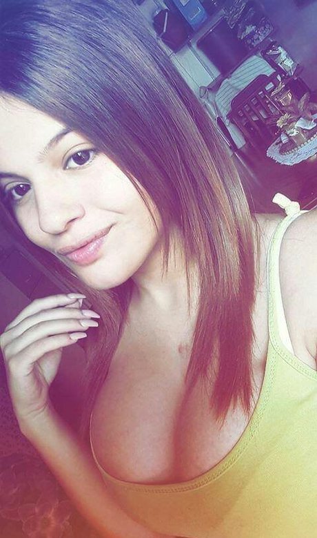 Maria Paola exclusive pornstar photos