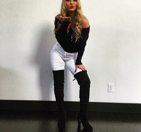 Kimi McFarland actress pic