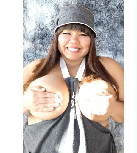 milaloves model nudes picture