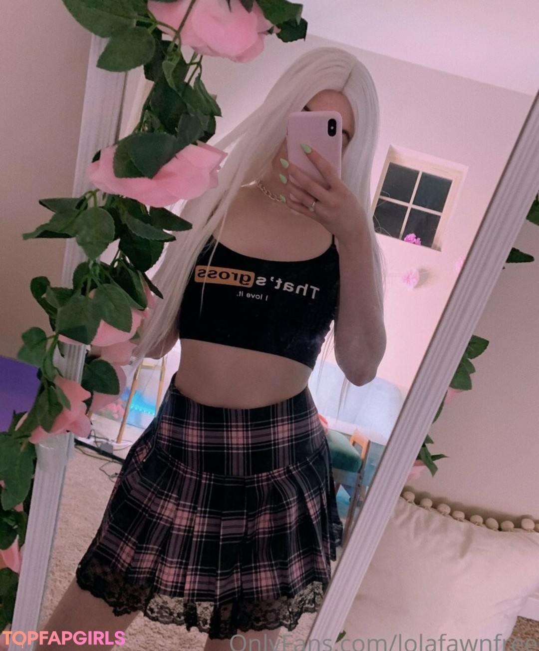 lolafawnfree star beautiful photos