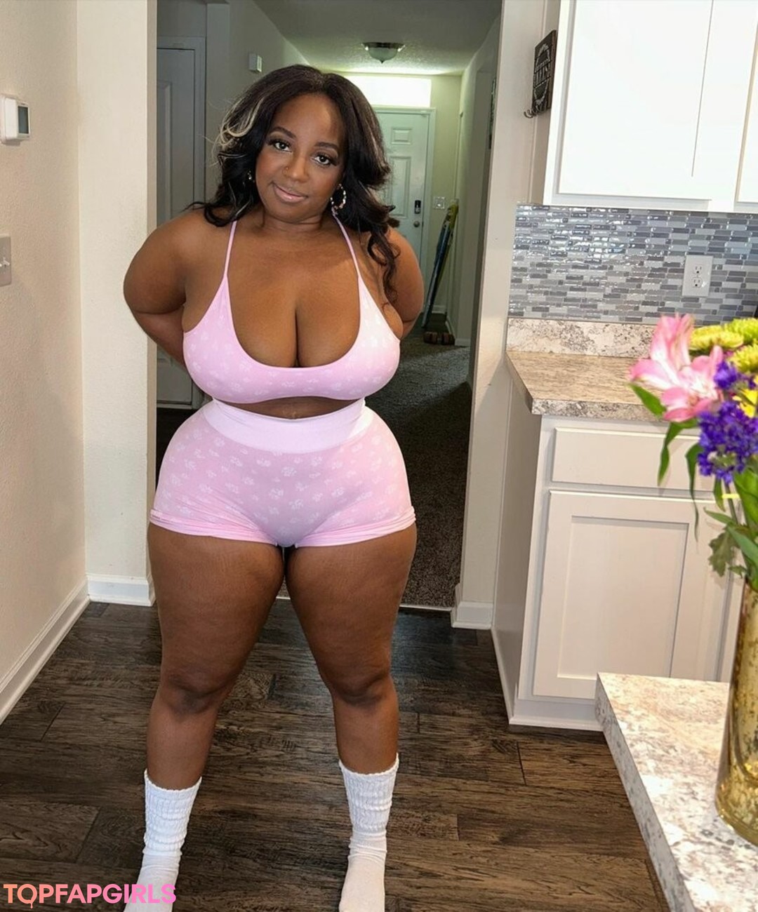 brownbodii pornstar nudes images