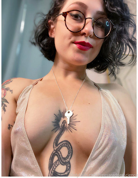 freesaradoesscience star top images