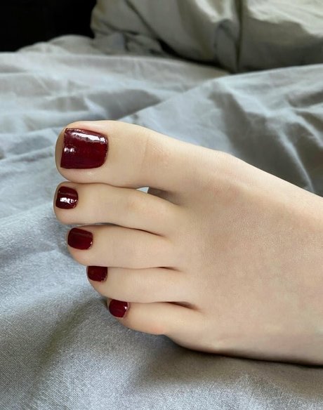 averyysfeet star nude pics