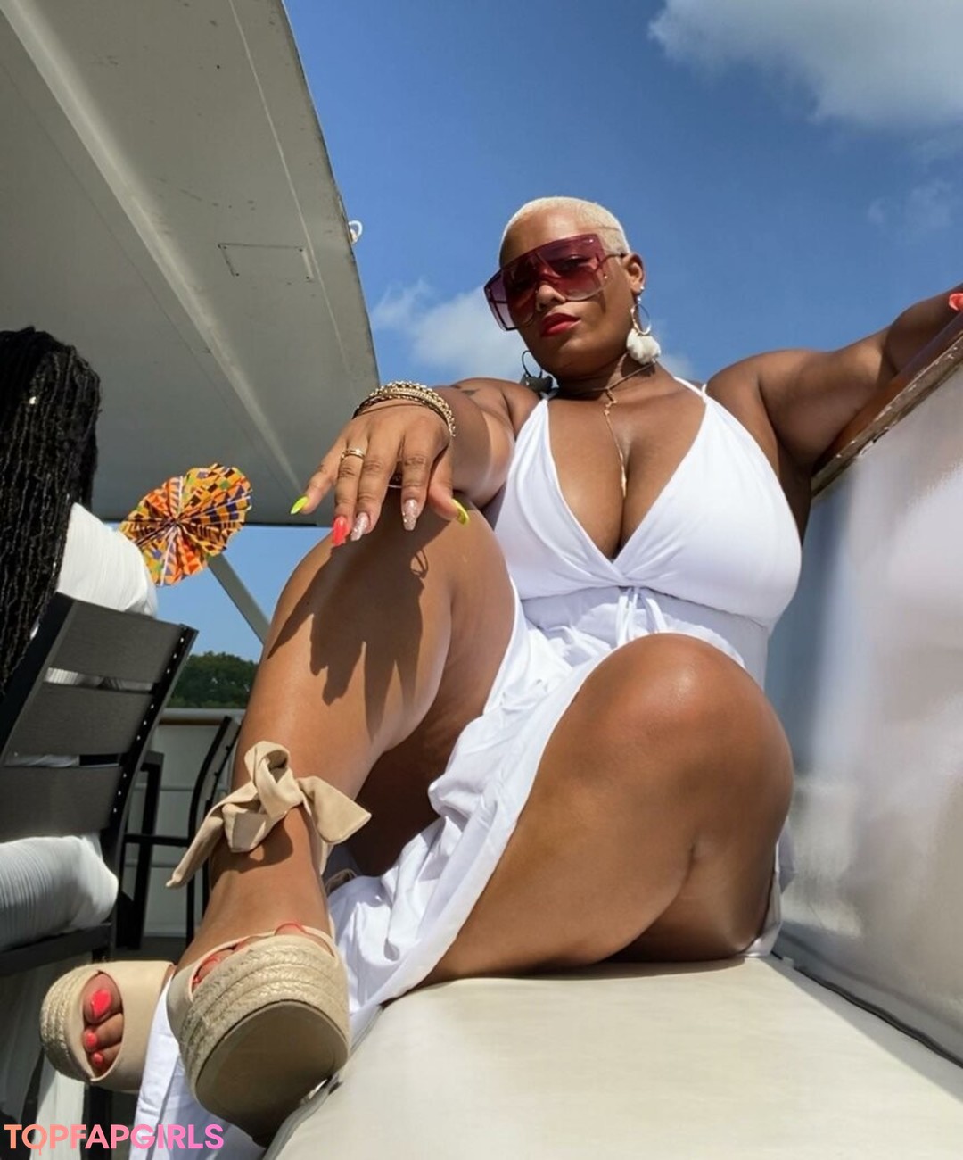 Queen R star xxx pictures