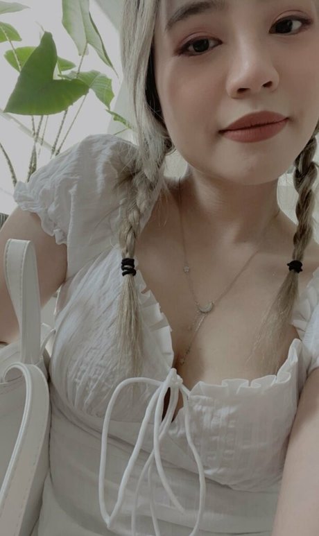 lesbian strapon onlyfans pornos picture