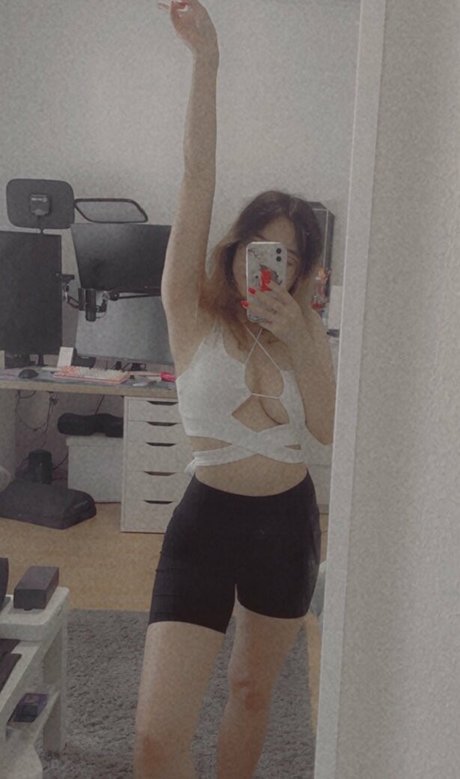 naked milf onlyfans pornos pictures