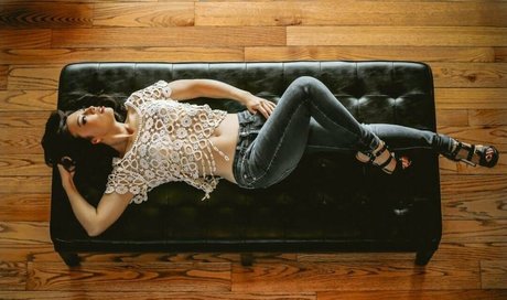 barista onlyfans pretty pictures