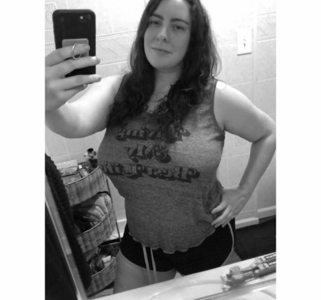 sucking big cock onlyfans nice photos