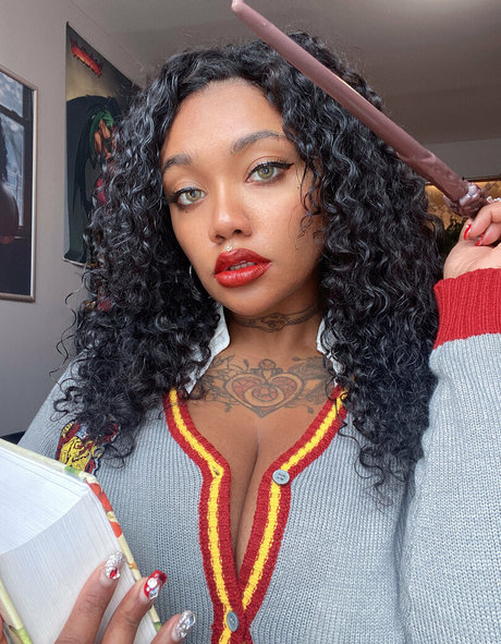 izzysaeko best star pics