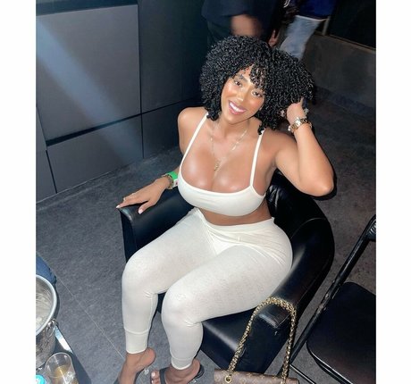 Sophie Likosky sexy actress galleries