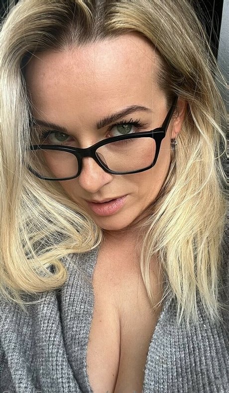 SashaJoyman nice pornstar archive