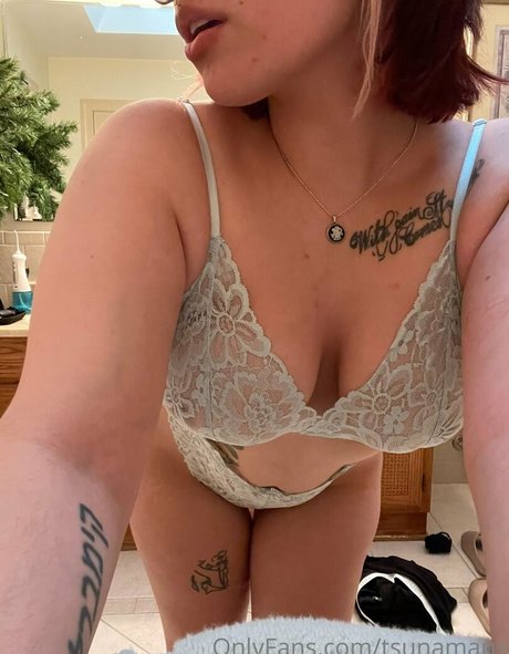 tsunamans nude actress photo