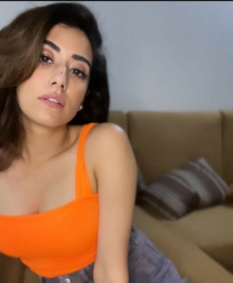 Jonita Gandhi pornstar xxx photo